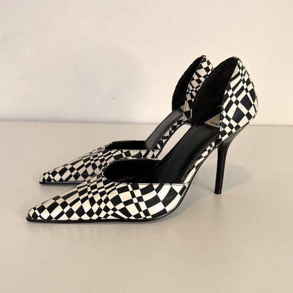 Bakers Deanne Psychedelic Checkered Pointed Toe Pumps - Picture 3 of 7